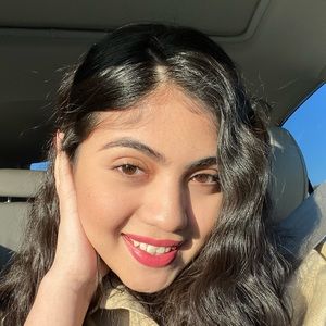 Meet your Posher, Jimena